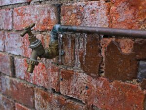 %Imagetitle% | Live Free Heating, Cooling &Amp; Electric how to keep pipes from freezing, water pipes freezing, what to do if pipes freeze, at what temperature do pipes freeze, how to prevent pipes from freezing